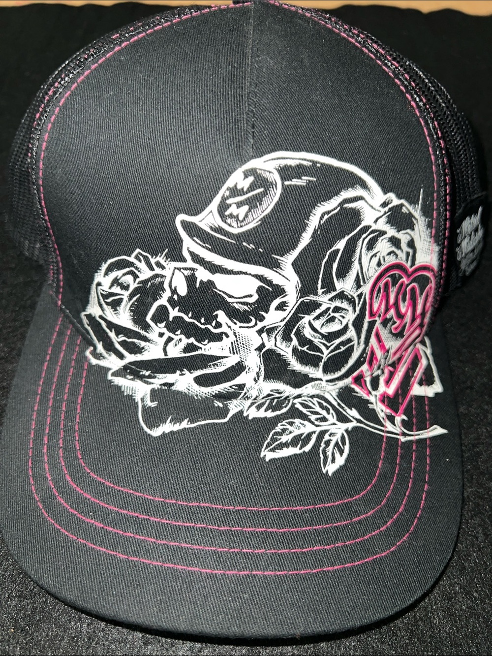 Metal Mulisha Women’s Skull & Roses Trucker Hat Black Pink Y2K
